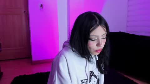 ghostly_doll online show from January 23, 7:11 am