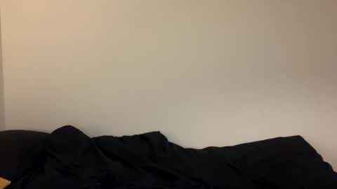 Snapshot of ghostpetal chatting on March 15, 12:16 am ghostpetal online show from March 15, 12:16 am