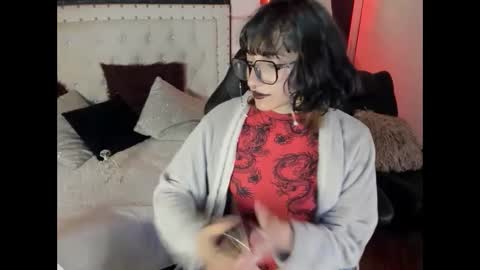 Allison  online show from February 4, 4:29 pm