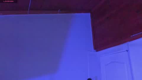 Allison  online show from September 12, 8:09 pm