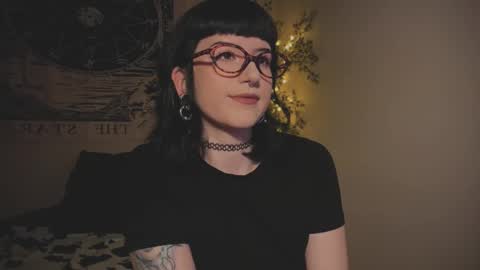 Snapshot of ghoticspectre chatting on March 1, 3:58 pm ghoticspectre online show from March 1, 3:58 pm