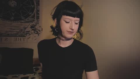 Snapshot of ghoticspectre chatting on March 7, 4:37 pm ghoticspectre online show from March 7, 4:37 pm