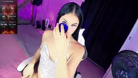 Snapshot of gia21xxx chatting on May 15, 1:12 am Gia Ferrara online show from May 15, 1:12 am
