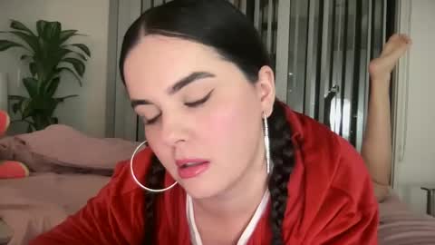 The Queen of Squirt online show from January 10, 5:05 am