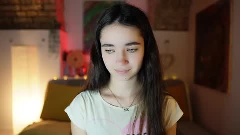 Snapshot of gia_paige18 chatting on December 21, 9:12 am Gia Paige18 online show from December 21, 9:12 am