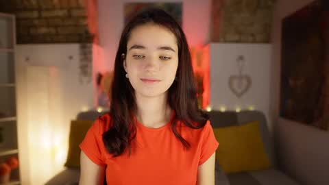 Snapshot of gia_paige18 chatting on January 28, 9:19 am Gia Paige18 online show from January 28, 9:19 am