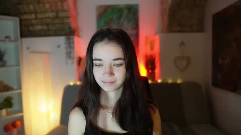 Snapshot of gia_paige18 chatting on February 4, 9:17 am Gia Paige18 online show from February 4, 9:17 am