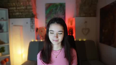 Snapshot of gia_paige18 chatting on February 5, 8:21 am Gia Paige18 online show from February 5, 8:21 am