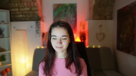 Snapshot of gia_paige18 chatting on February 5, 11:23 am Gia Paige18 online show from February 5, 11:23 am