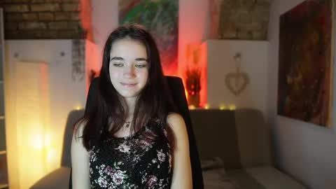 Snapshot of gia_paige18 chatting on February 6, 11:32 am Gia Paige18 online show from February 6, 11:32 am