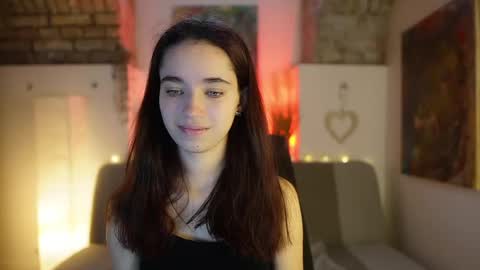Snapshot of gia_paige18 chatting on February 15, 10:33 am Gia Paige18 online show from February 15, 10:33 am