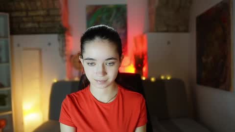 Snapshot of gia_paige18 chatting on February 25, 9:09 am Gia Paige18 online show from February 25, 9:09 am