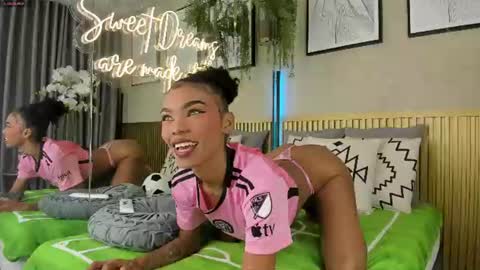 GIA online show from June 17, 4:26 am