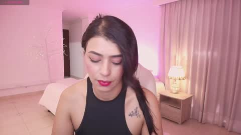 Snapshot of gia_watsonn chatting on December 16, 7:10 pm Gia online show from December 16, 7:10 pm