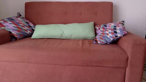 Gianella  online show from March 9, 5:39 pm