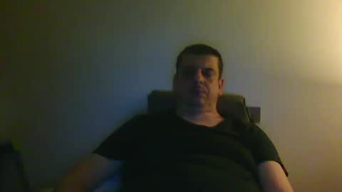 Snapshot of giaco1982 chatting on January 25, 6:45 am samuel online show from January 25, 6:45 am