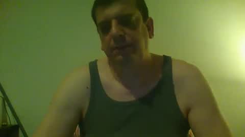 Snapshot of giaco1982 chatting on February 9, 3:22 am samuel online show from February 9, 3:22 am