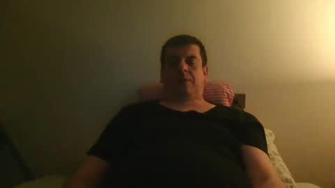 Snapshot of giaco1982 chatting on February 19, 5:38 am samuel online show from February 19, 5:38 am