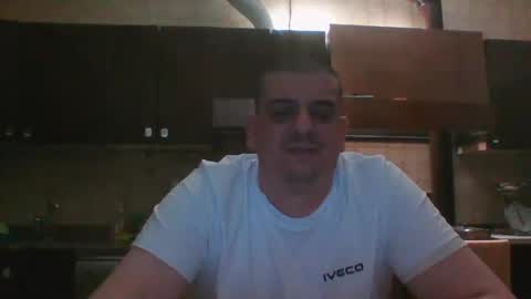 Snapshot of giaco1982 chatting on March 12, 1:25 am samuel online show from March 12, 1:25 am