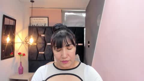 G I A  FOX online show from November 21, 1:43 pm