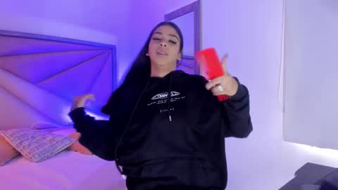 Snapshot of giafu chatting on November 2, 5:48 pm Gia online show from November 2, 5:48 pm