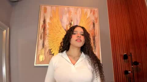 gianna_brown_ online show from October 1, 12:22 pm