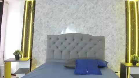 giannaslimjb online show from February 19, 7:21 pm