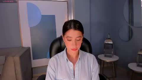 Snapshot of giannawatson chatting on June 10, 8:08 pm online show from June 10, 8:08 pm