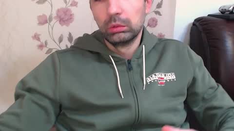 Snapshot of gianni_lion chatting on February 11, 10:42 am Gianni online show from February 11, 10:42 am