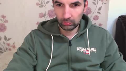 Snapshot of gianni_lion chatting on February 12, 8:20 am Gianni online show from February 12, 8:20 am