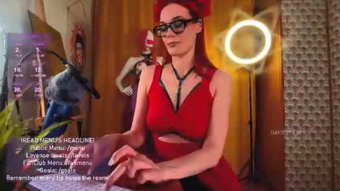 Snapshot of giantess_eva chatting on July 3, 6:36 pm Eva online show from July 3, 6:36 pm