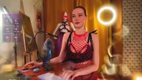 Snapshot of giantess_eva chatting on July 31, 9:36 pm Eva online show from July 31, 9:36 pm
