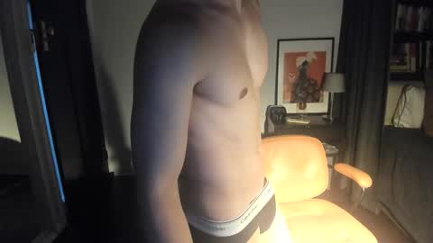 AUSfuntime online show from December 23, 8:45 am