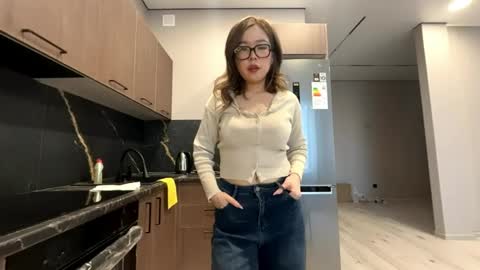 Snapshot of giascharmann chatting on March 27, 7:14 am giascharmann online show from March 27, 7:14 am