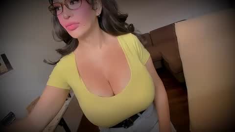 Snapshot of giftedgirl4u chatting on July 27, 1:12 am Ms. Abby - IF YOU DEMAND I DEMAND ASWELL- online show from July 27, 1:12 am