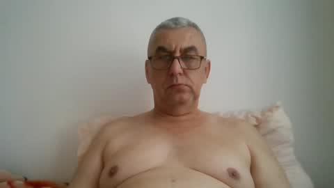 gigi1970 online show from June 21, 8:06 am