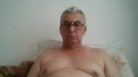 gigi1970 online show from July 16, 12:44 pm