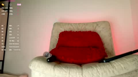 Gigi online show from June 10, 12:55 am
