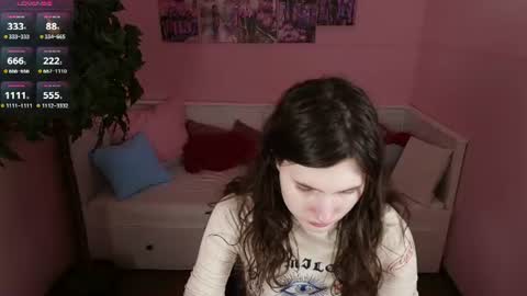 gigi_myav online show from June 14, 10:17 am