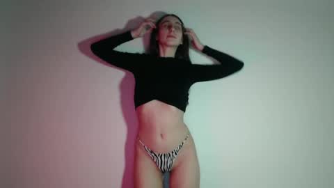 Gigi online show from March 11, 3:56 pm