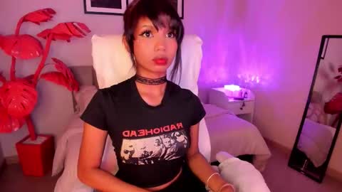 GIGI online show from March 14, 3:12 am