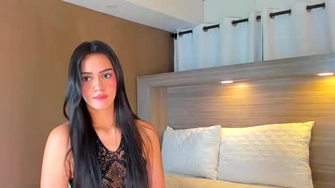 gigi wilden online show from December 5, 2:25 pm