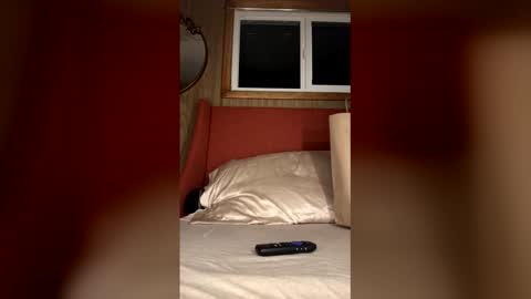 gigibankit2025 online show from March 30, 3:29 am