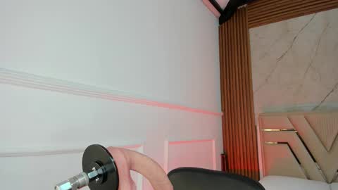 Gigi Doll online show from March 25, 11:38 am