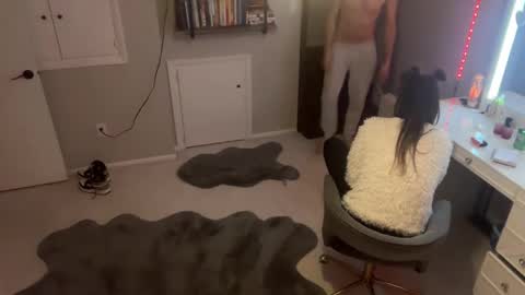 gigijustgigi online show from February 14, 12:02 pm