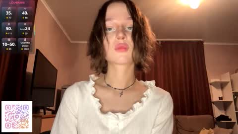 Molly online show from November 7, 7:25 pm