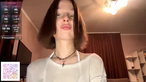 Molly online show from November 15, 7:54 pm