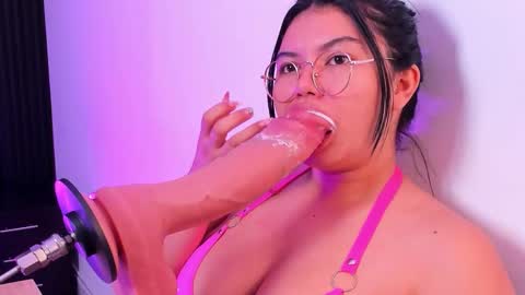 giia online show from November 13, 11:53 am