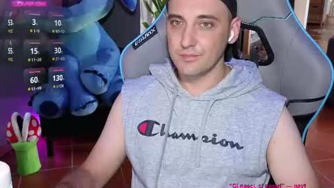 Snapshot of gil_gamesh2nd chatting on July 11, 8:06 am Mirko online show from July 11, 8:06 am