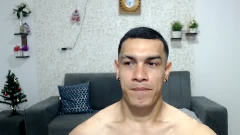 GILBERT online show from December 31, 10:12 pm